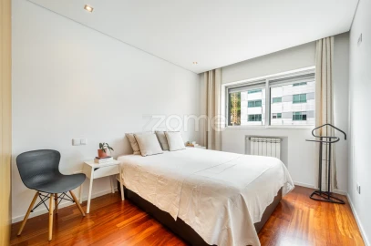 Apartamento T2 para Venda em Campanhã