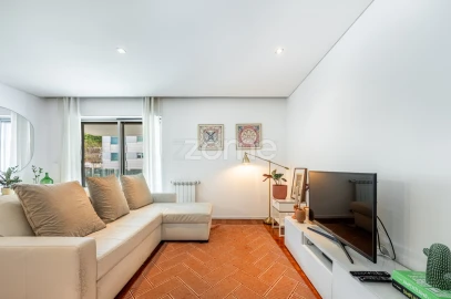 Apartamento T2 para Venda em Campanhã