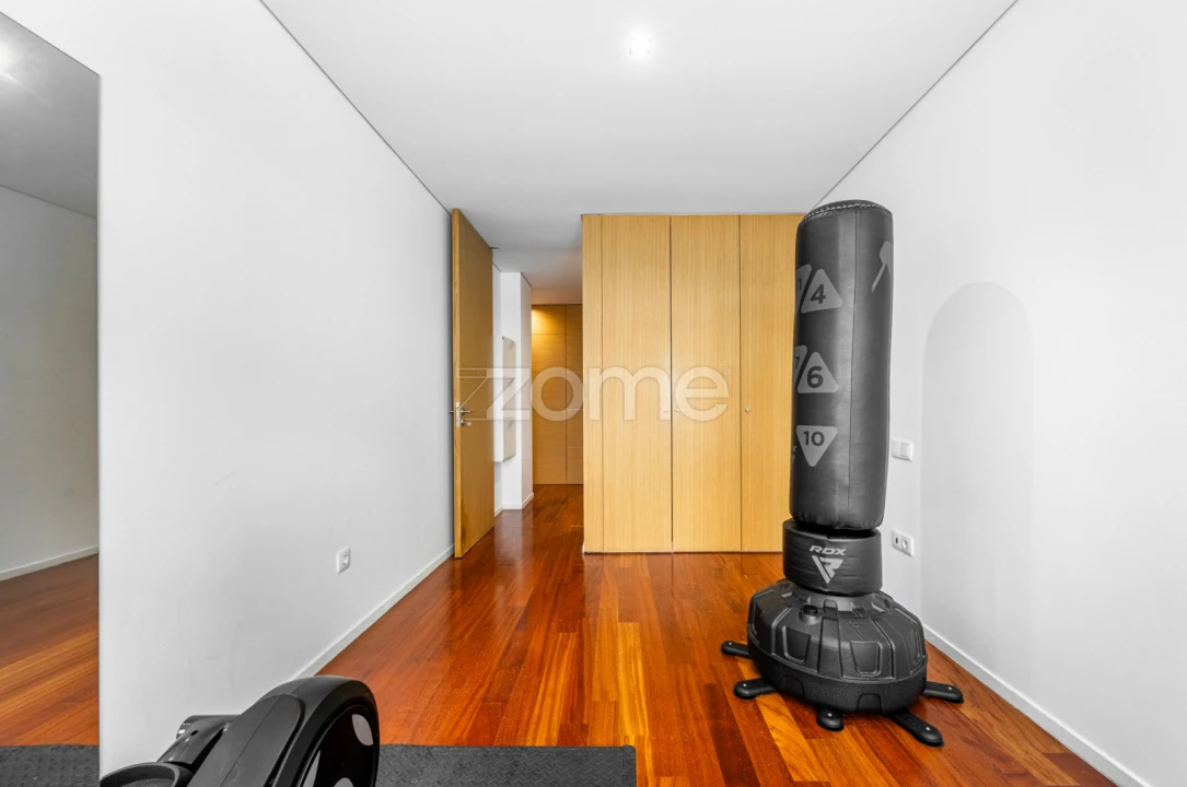 Apartamento T2 para Venda em Campanhã Foto 13