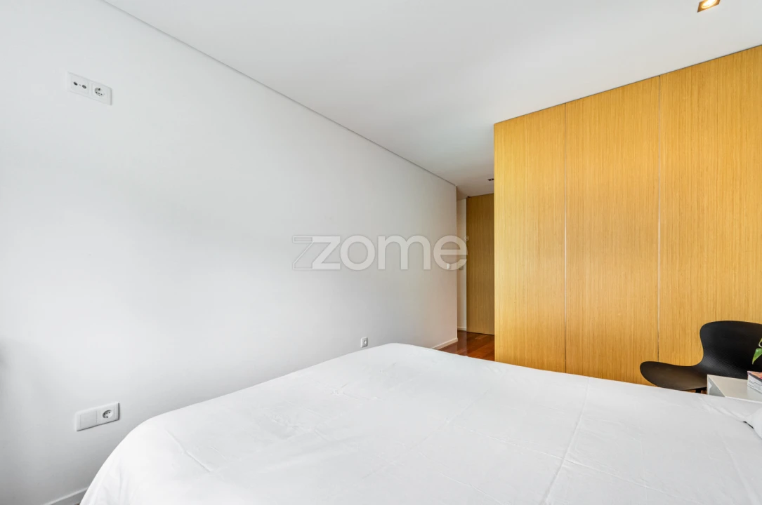 Apartamento T2 para Venda em Campanhã Foto 18