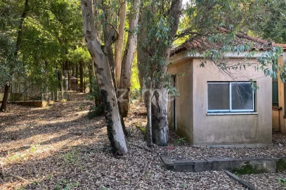 Moradia T8 para Venda em Queluz e Belas