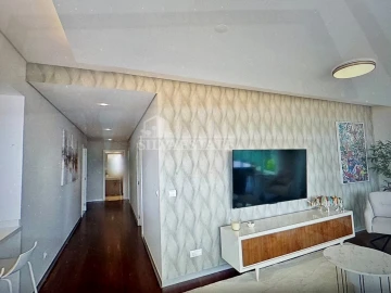 Apartamento T4 para Venda em Funchal (Se)