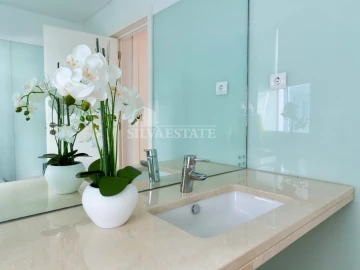 Apartamento T4 para Venda em Funchal (Se)