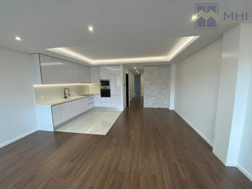 Apartamento T3 para Venda em Ramalde