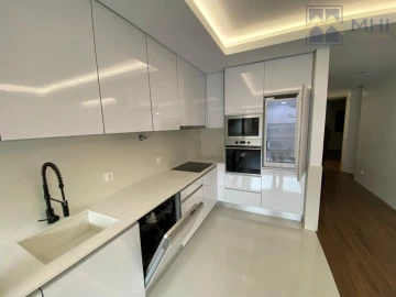 Apartamento T3 para Venda em Ramalde