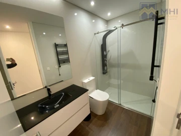 Apartamento T3 para Venda em Ramalde