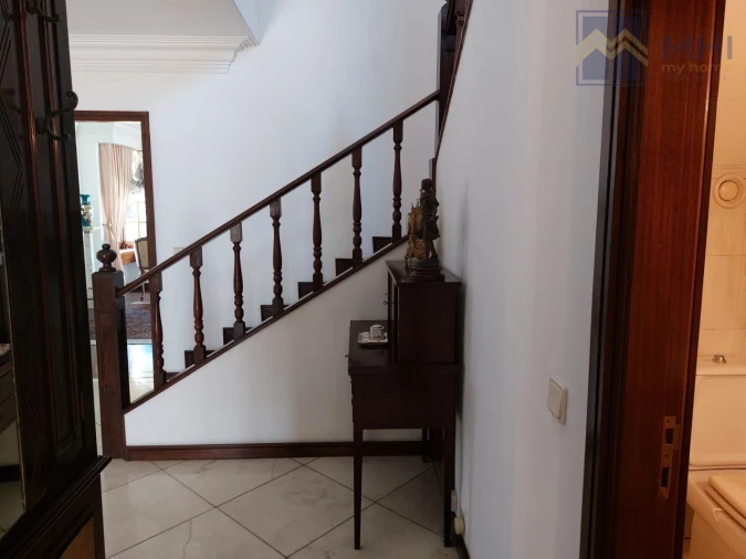 Moradia T5 para Venda em Gulpilhares e Valadares Foto 34