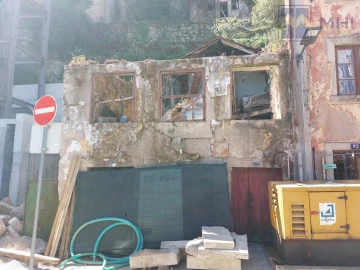 Moradia T3 para Venda em Nossa Senhora da Conceição, São Pedro e São Dinis