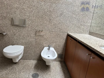 Moradia T4 para Venda em Perafita, Lavra e Santa Cruz do Bispo