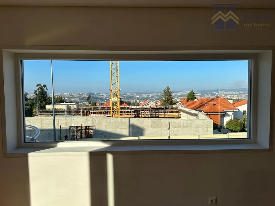 Moradia T4 para Venda em Mafamude e Vilar do Paraíso Foto 10