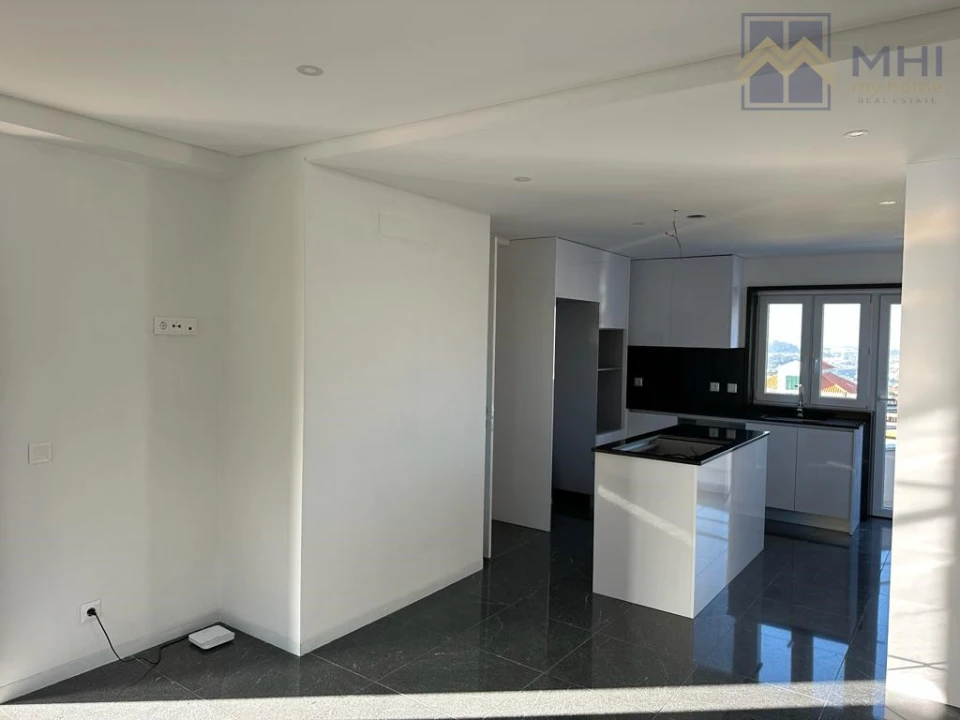 Moradia T4 para Venda em Mafamude e Vilar do Paraíso Foto 16