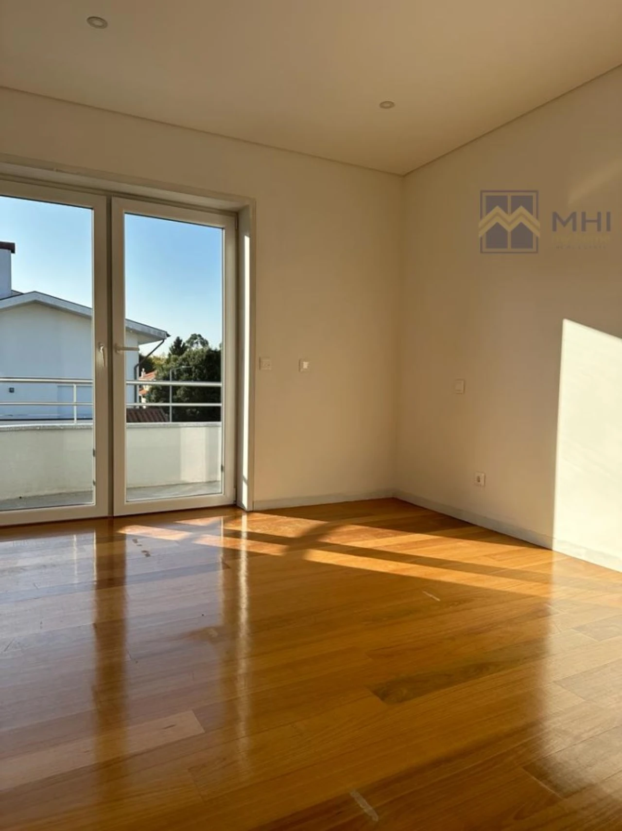 Moradia T4 para Venda em Mafamude e Vilar do Paraíso Foto 29