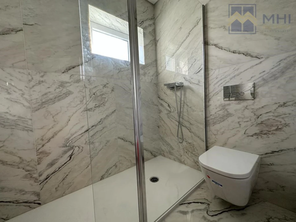 Moradia T4 para Venda em Mafamude e Vilar do Paraíso Foto 38