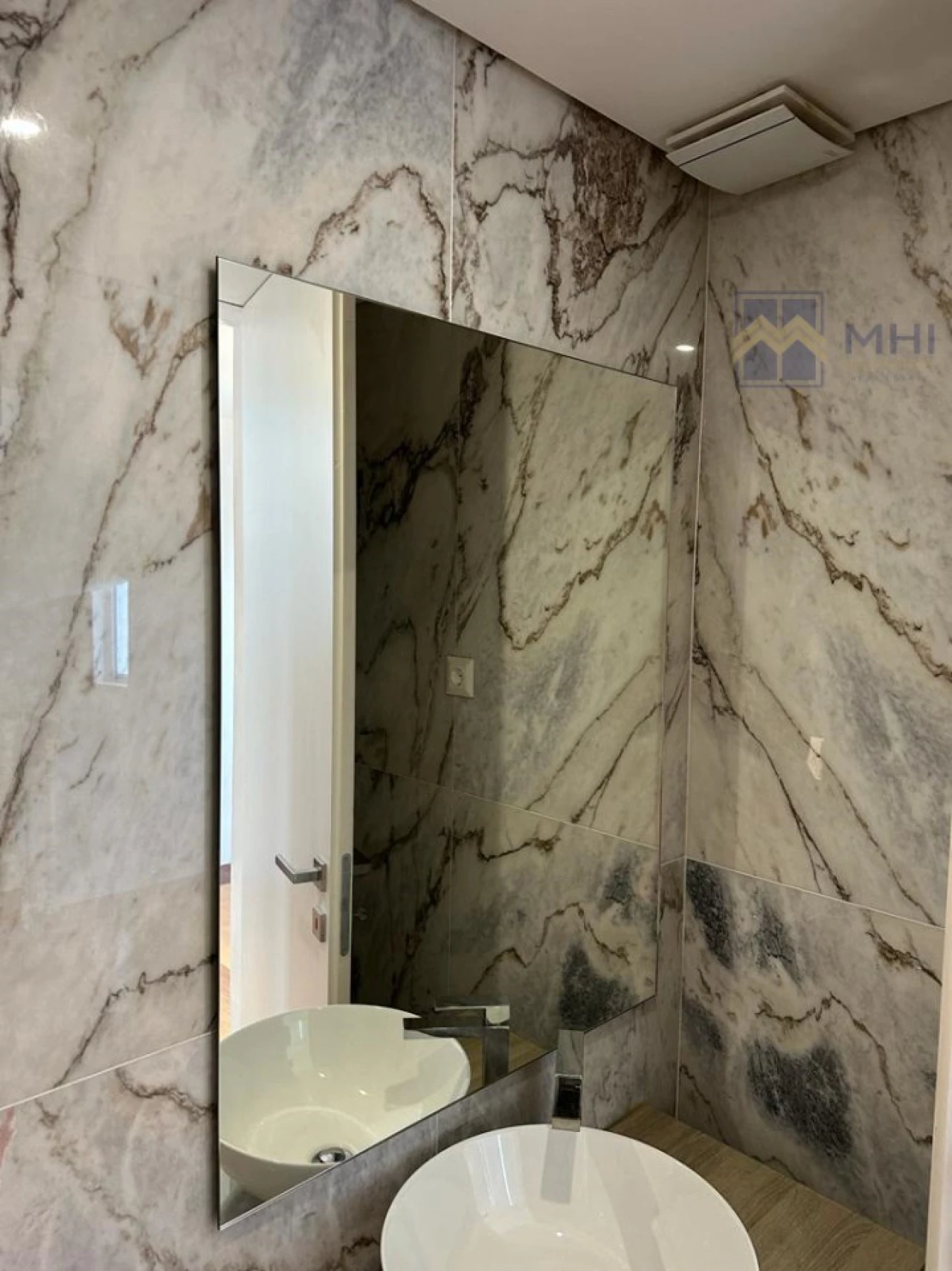 Moradia T4 para Venda em Mafamude e Vilar do Paraíso Foto 12