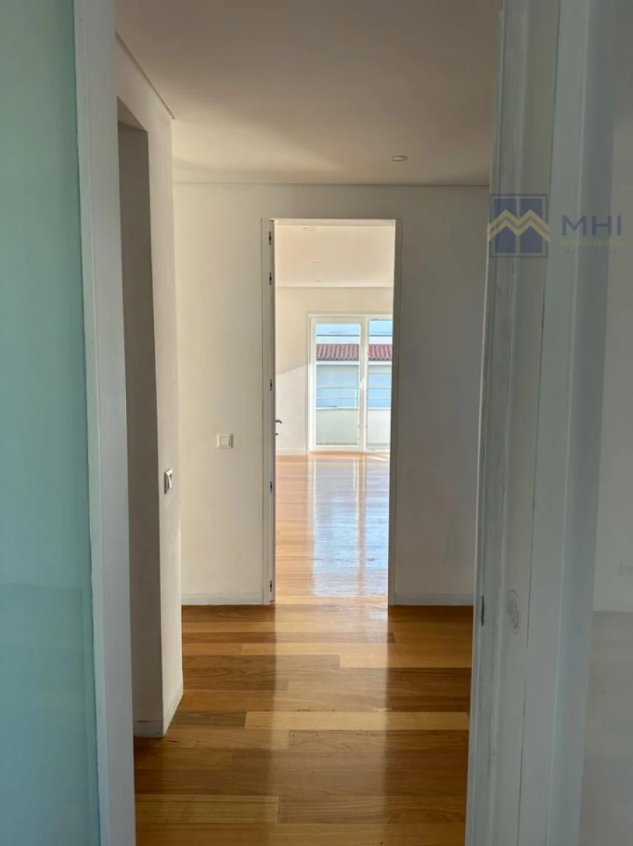 Moradia T4 para Venda em Mafamude e Vilar do Paraíso Foto 25