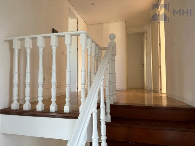 Moradia T4 para Venda em Mafamude e Vilar do Paraíso Foto 23