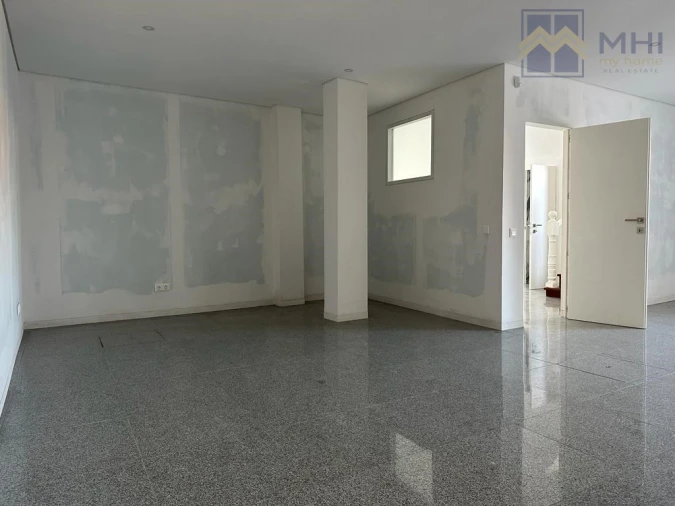 Moradia T4 para Venda em Mafamude e Vilar do Paraíso Foto 58