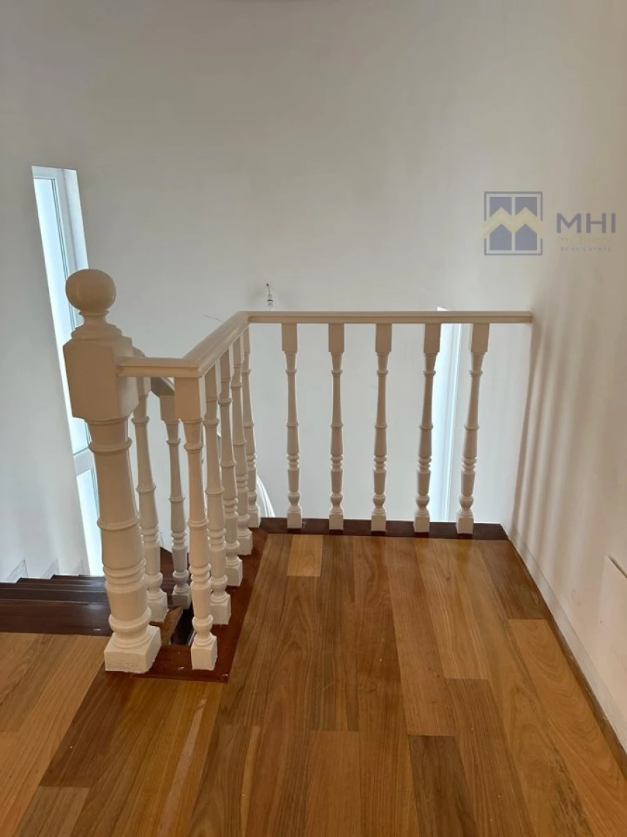 Moradia T4 para Venda em Mafamude e Vilar do Paraíso Foto 24