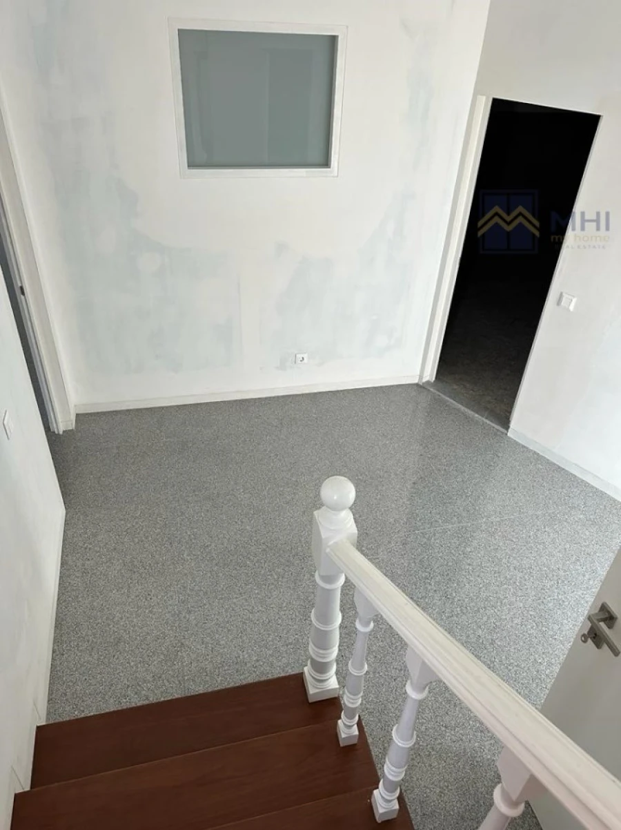 Moradia T4 para Venda em Mafamude e Vilar do Paraíso Foto 54