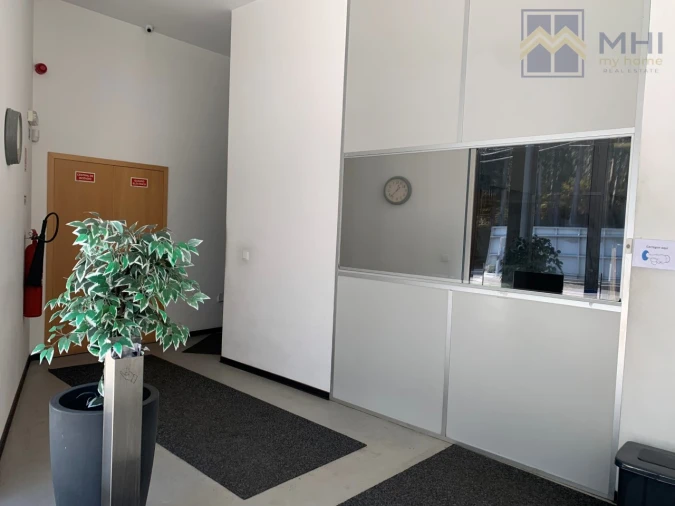 Armazém para Venda em Sandim, Olival, Lever e Crestuma Foto 2