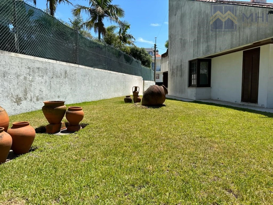 Moradia T5 para Venda em Gulpilhares e Valadares Foto 10