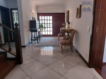 Moradia T5 para Venda em Gulpilhares e Valadares