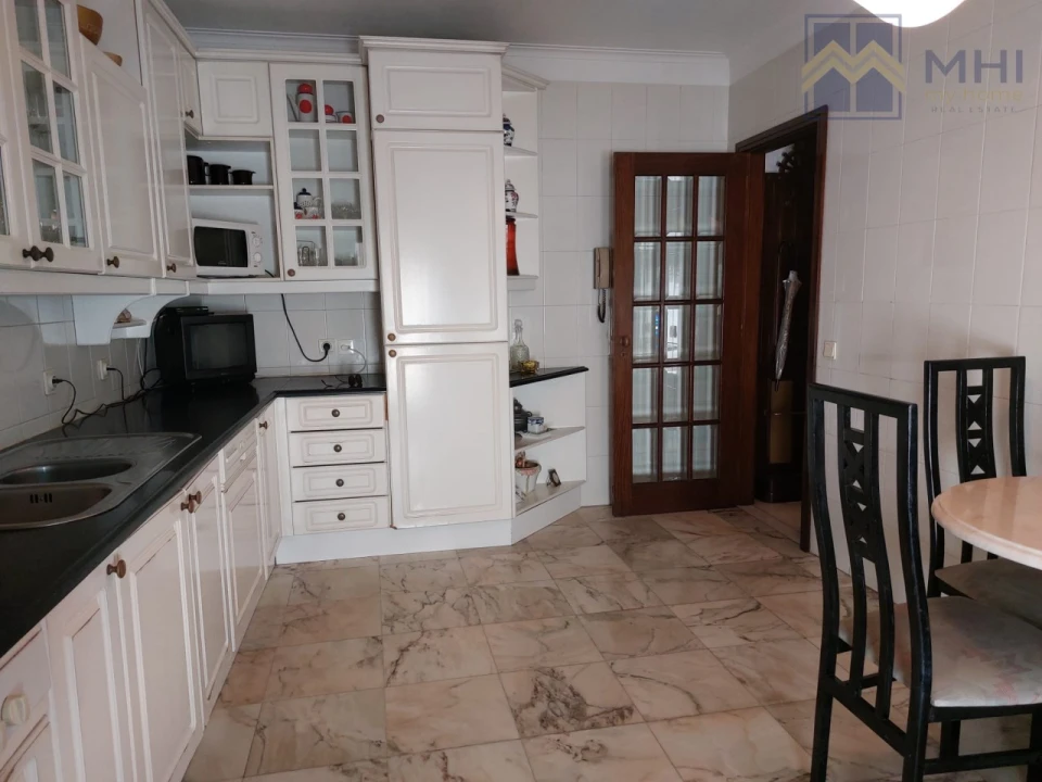 Moradia T5 para Venda em Gulpilhares e Valadares Foto 40