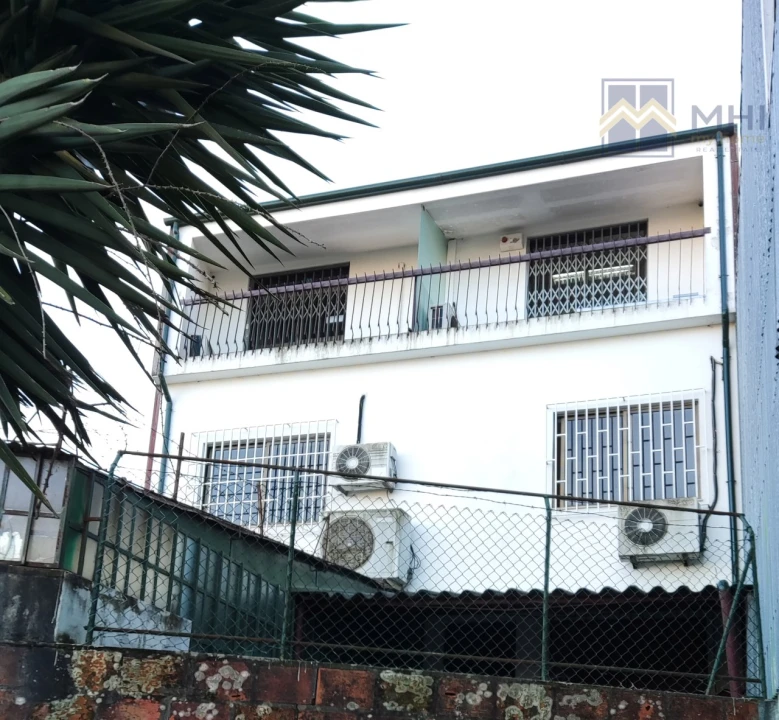 Prédio para Venda em Gondomar (São Cosme), Valbom e Jovim Foto 2