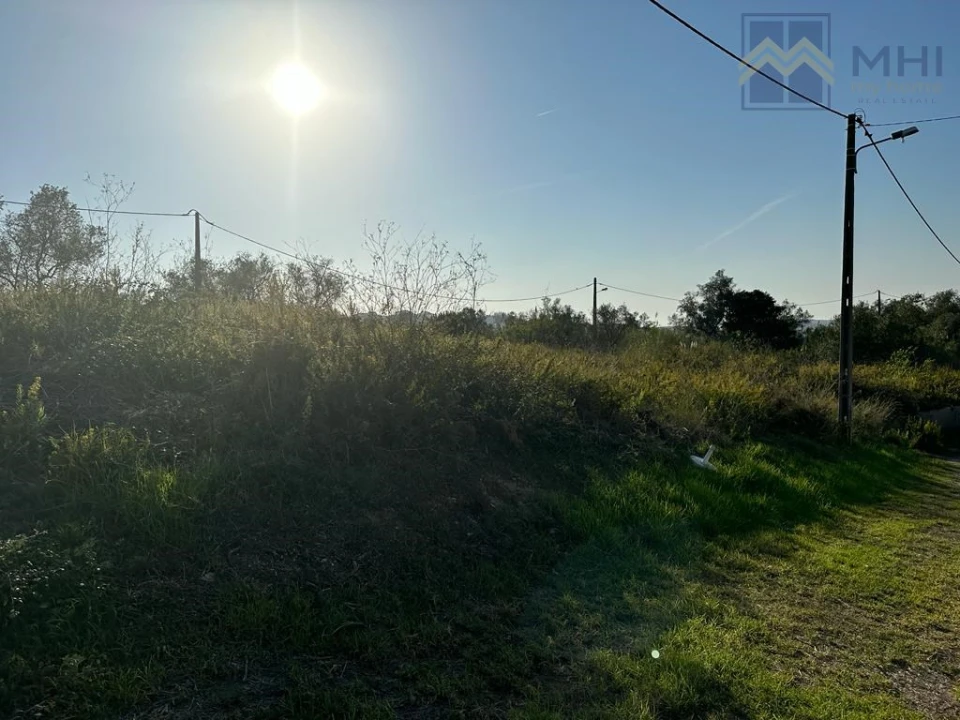 Terreno para Venda em Caparica e Trafaria Foto 2