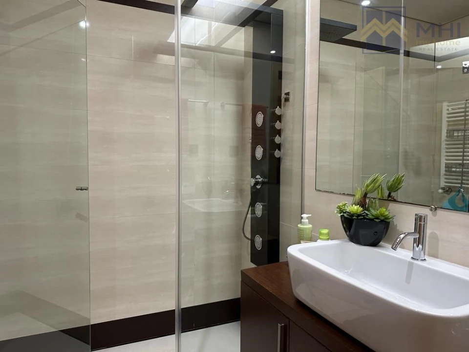 Apartamento T4 para Venda em Mafamude e Vilar do Paraíso Foto 27