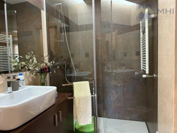 Apartamento T4 para Venda em Mafamude e Vilar do Paraíso