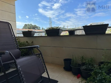 Apartamento T4 para Venda em Mafamude e Vilar do Paraíso