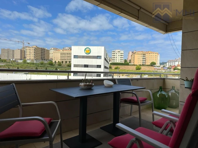 Apartamento T4 para Venda em Mafamude e Vilar do Paraíso Foto 12