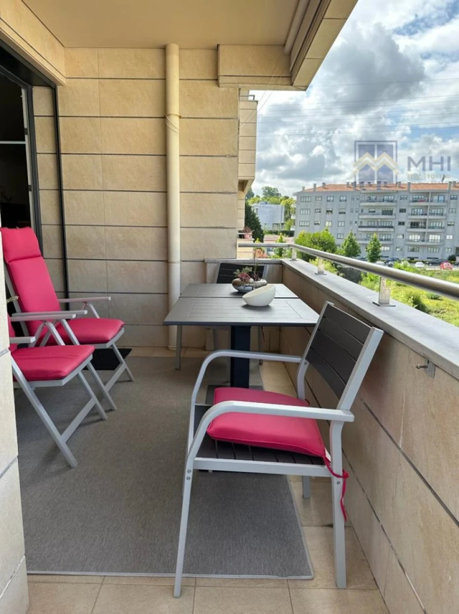 Apartamento T4 para Venda em Mafamude e Vilar do Paraíso Foto 14