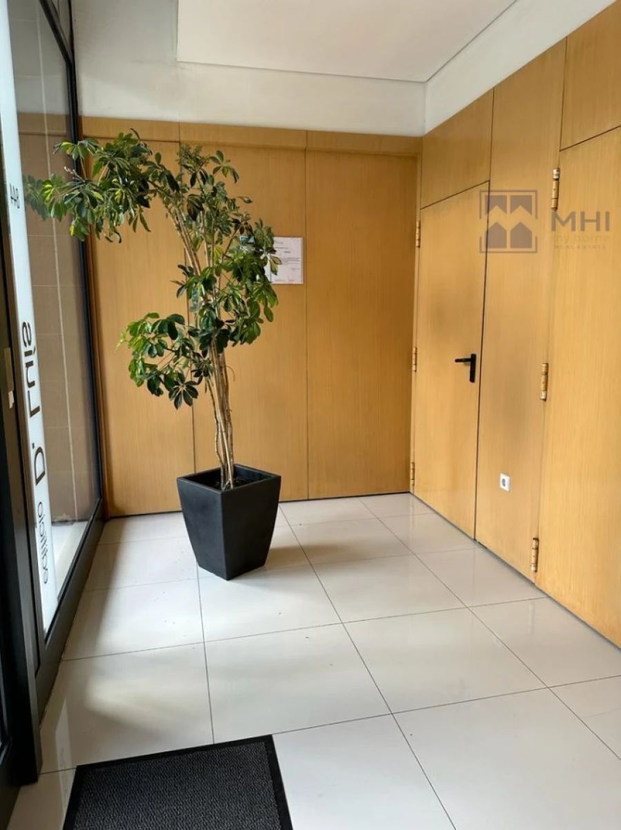 Apartamento T4 para Venda em Mafamude e Vilar do Paraíso Foto 44