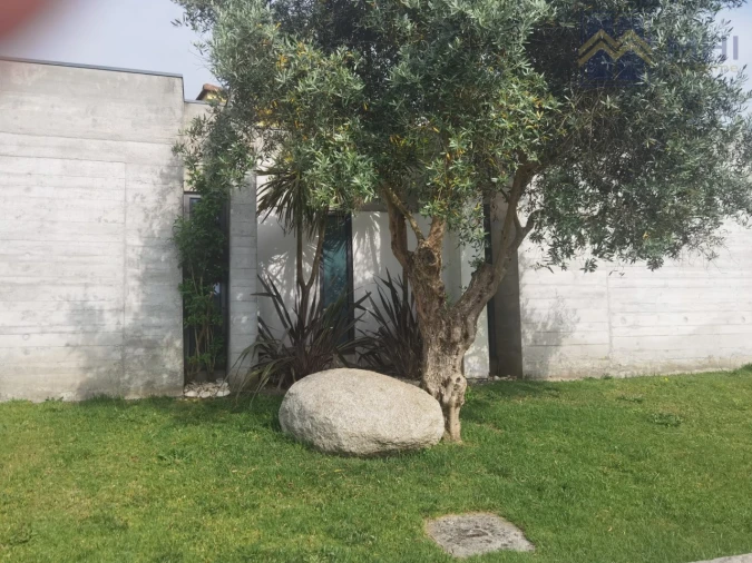 Quinta T9 para Venda em Sandim, Olival, Lever e Crestuma Foto 11