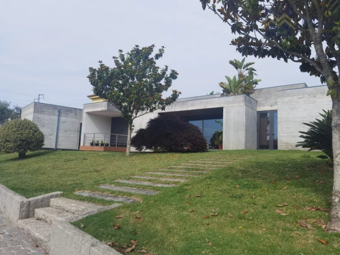 Quinta T9 para Venda em Sandim, Olival, Lever e Crestuma Foto 29