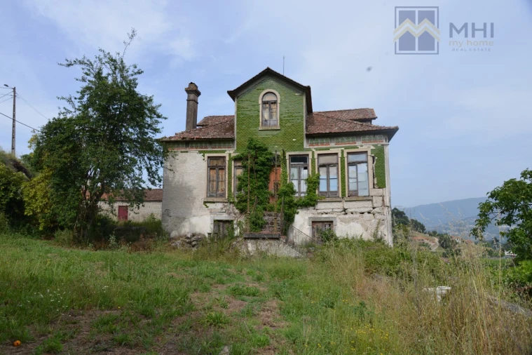 Quinta T11 para Venda em Santa Cruz do Douro e São Tomé de Covelas Foto 1