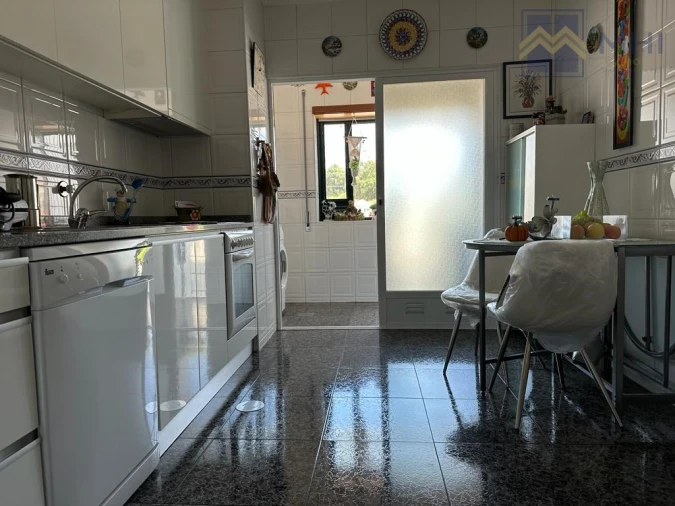Apartamento T2 para Venda em Gulpilhares e Valadares Foto 31