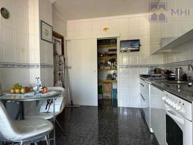 Apartamento T2 para Venda em Gulpilhares e Valadares Foto 32
