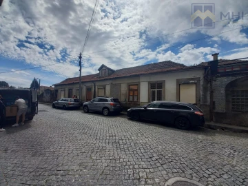 Moradia T2 para Venda em Campanhã