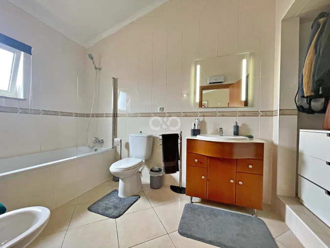 Moradia T3 para Venda em Vila do Bispo e Raposeira Foto 18