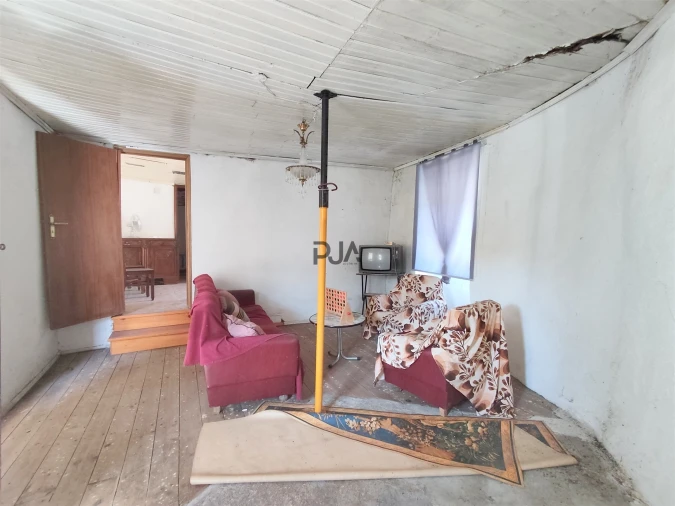 Moradia T3 para Venda em Forninhos Foto 6