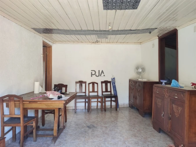 Moradia T3 para Venda em Forninhos Foto 3