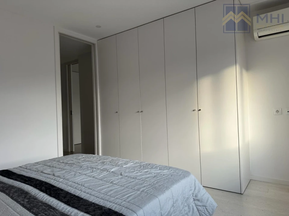 Apartamento T1 para aluguer com garantia em Oliveira, São Paio e São Sebastião Foto 9