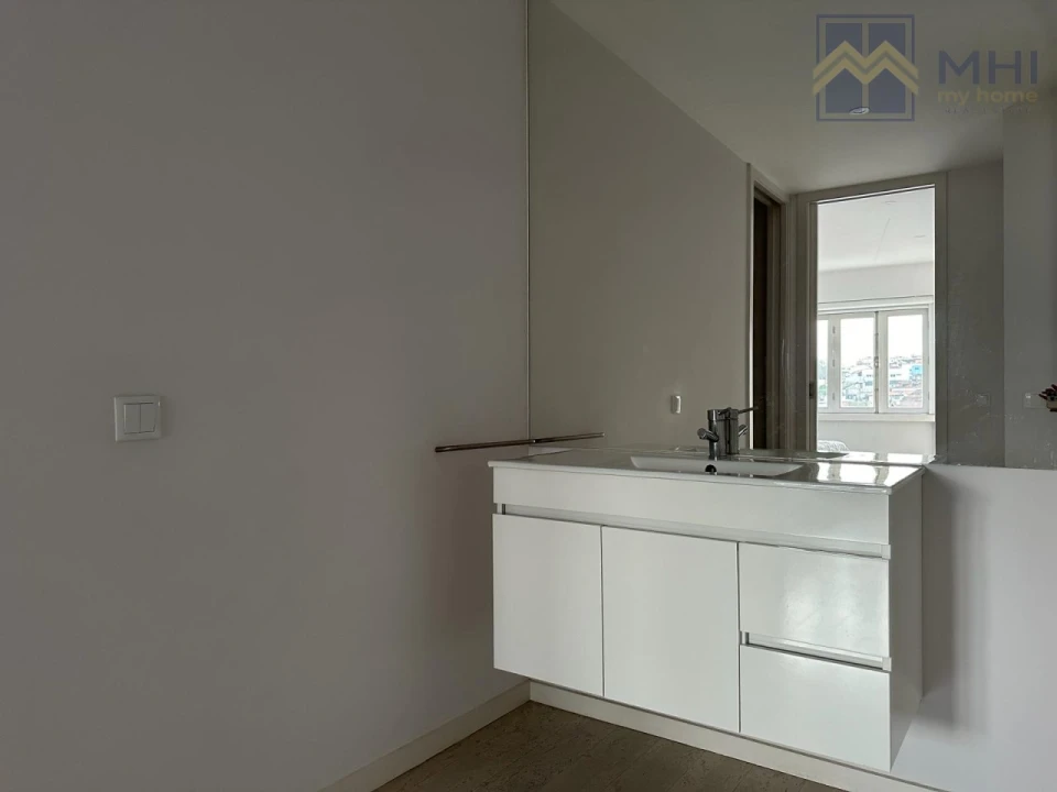 Apartamento T1 para aluguer com garantia em Oliveira, São Paio e São Sebastião Foto 14