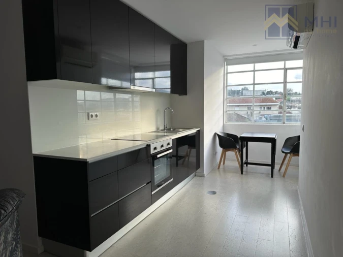 Apartamento T1 para aluguer com garantia em Oliveira, São Paio e São Sebastião