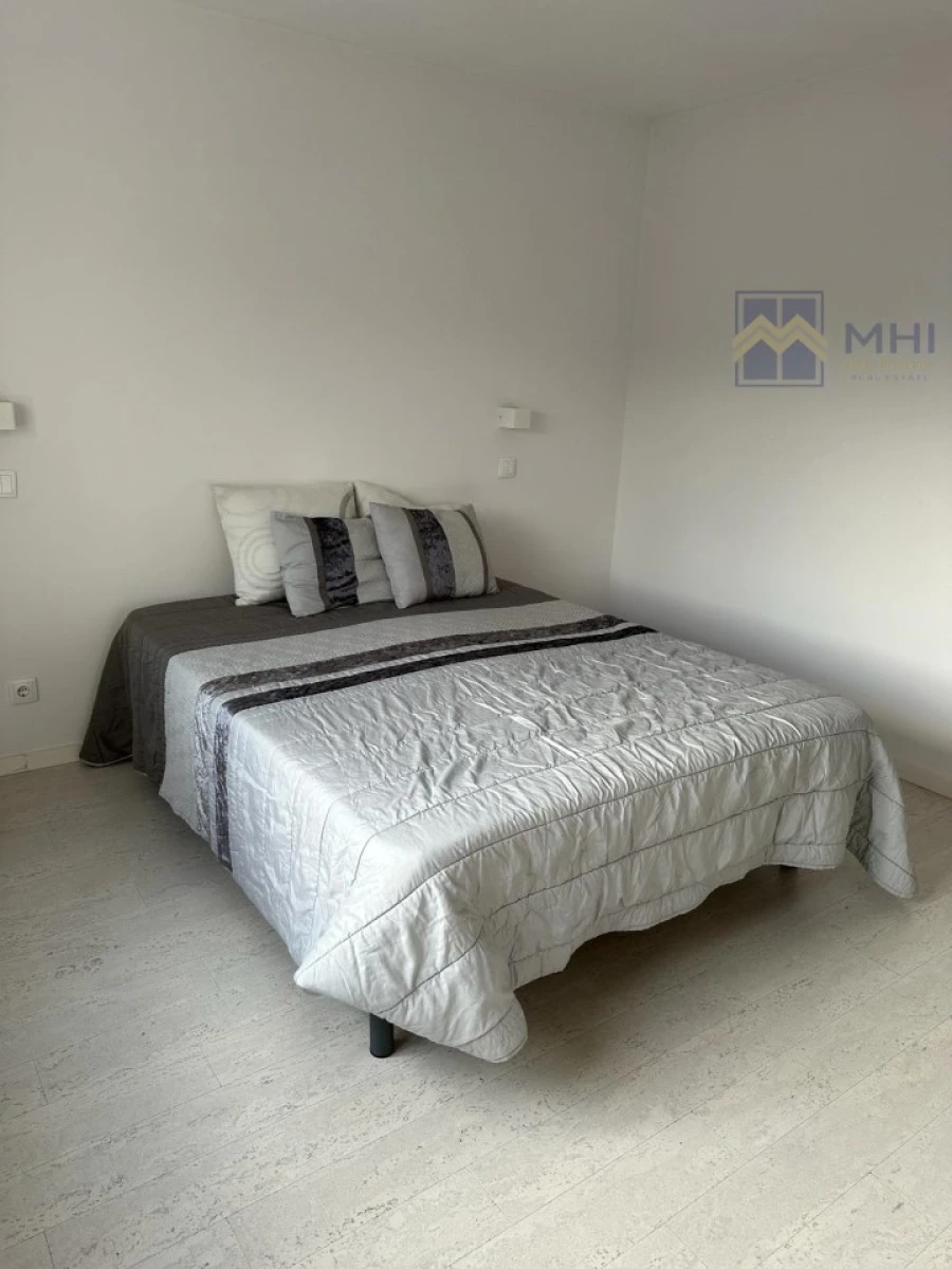 Apartamento T1 para aluguer com garantia em Oliveira, São Paio e São Sebastião Foto 8