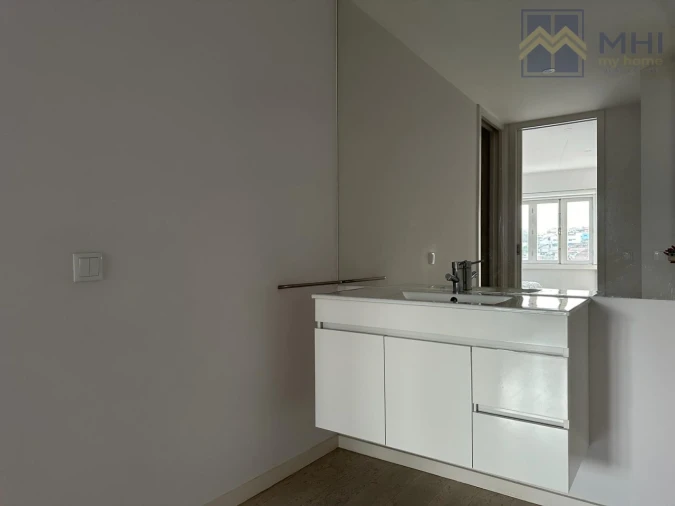 Apartamento T1 para aluguer com garantia em Oliveira, São Paio e São Sebastião Foto 14