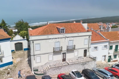 Moradia T10 para Venda em Nazare